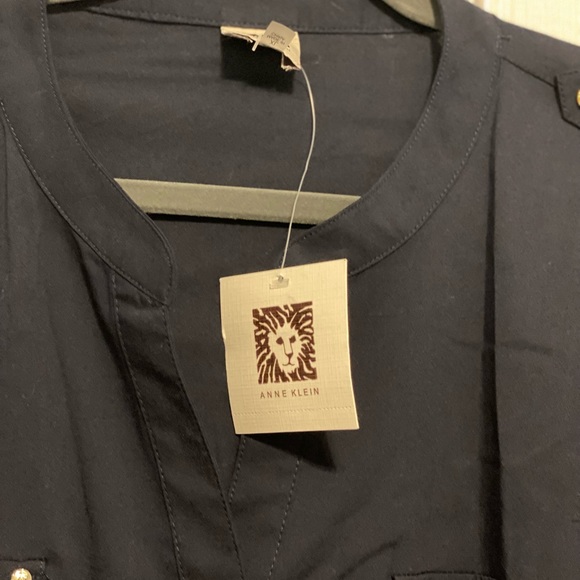 Anne Klein blouse - Picture 3 of 4